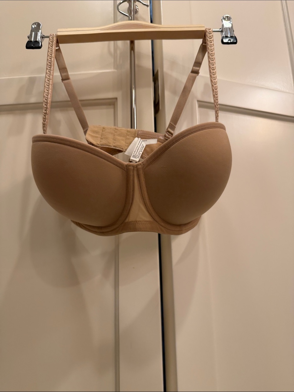 Le Mystere Nude Convertible Strapless Bra